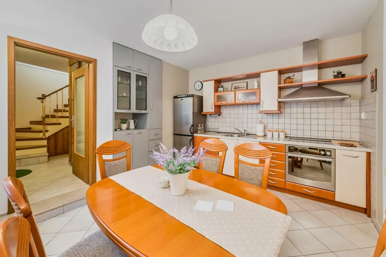 ספליט Apartment Kala