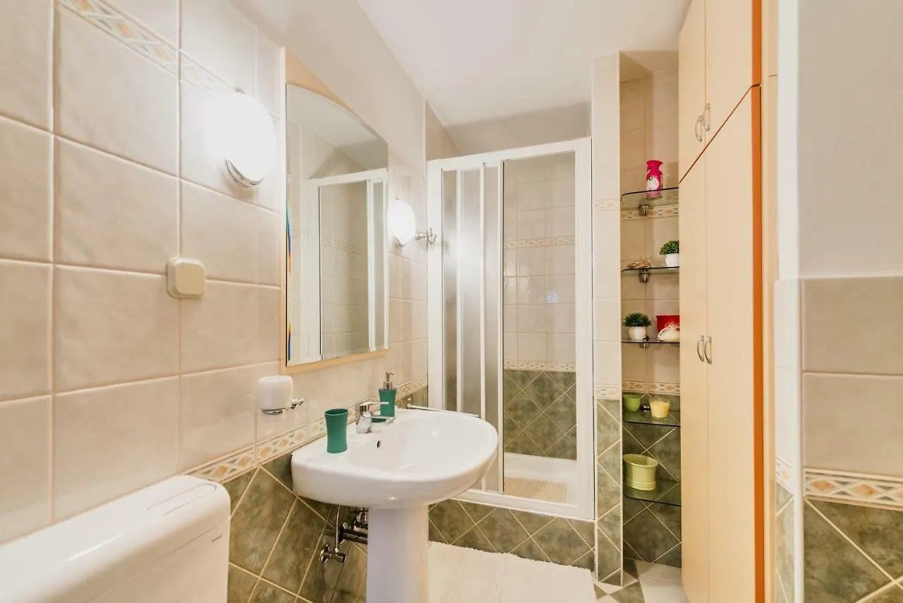 ספליט Apartment Kala 0*,