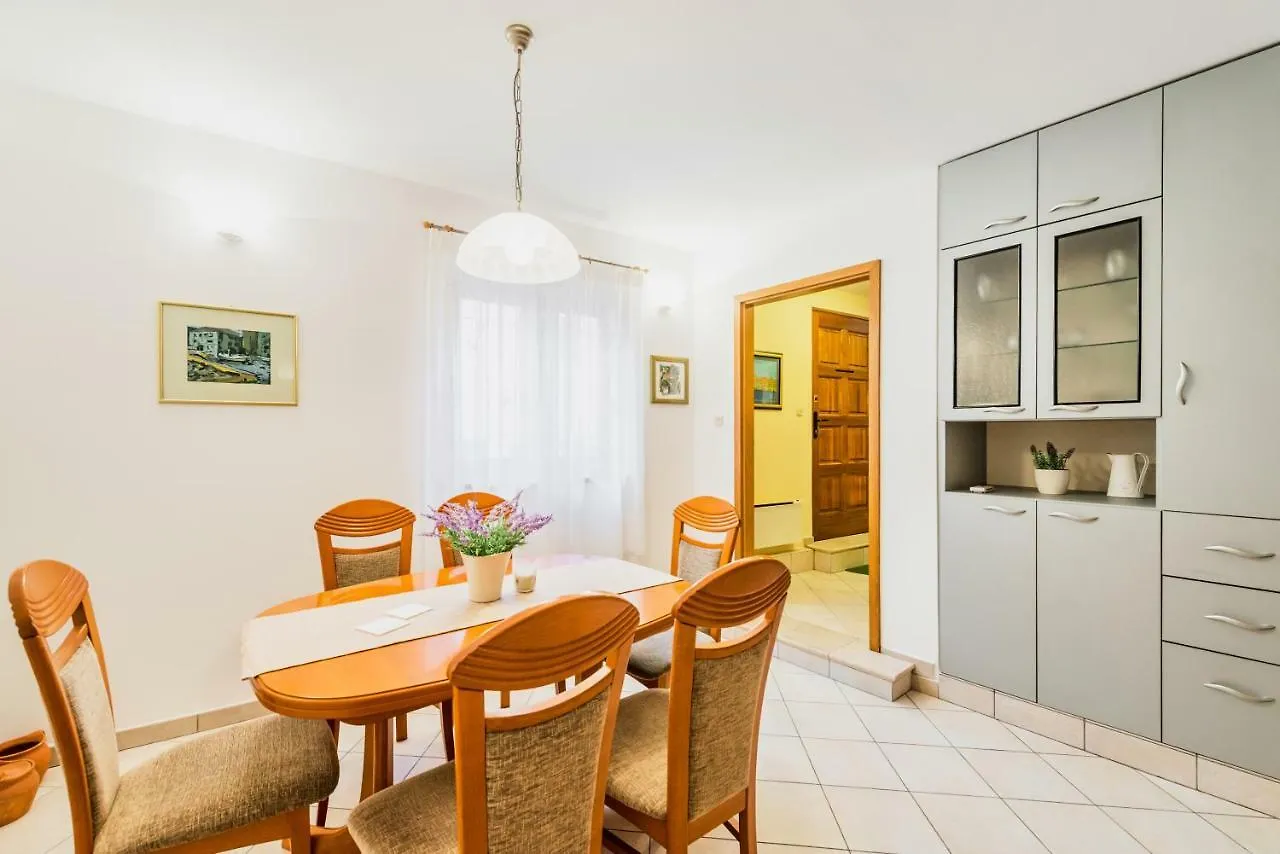 Apartment Kala سبليت