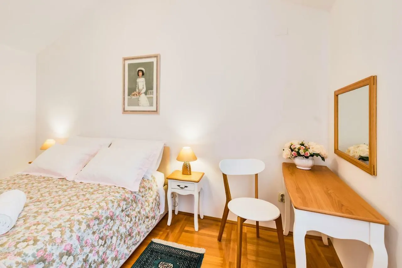 Apartment Kala سبليت